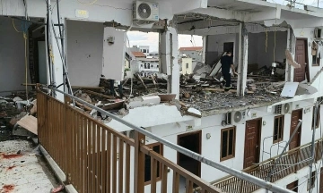 Homemade fireworks cause explosion in three rental rooms, one dead