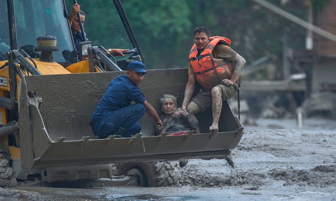 Nepal declines foreign rescue team offers