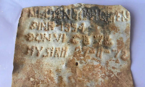 Artifact inscribed with the name of martyr Nguyen Toan Quyen