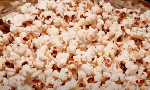 4 snacks diabetics should bring when traveling