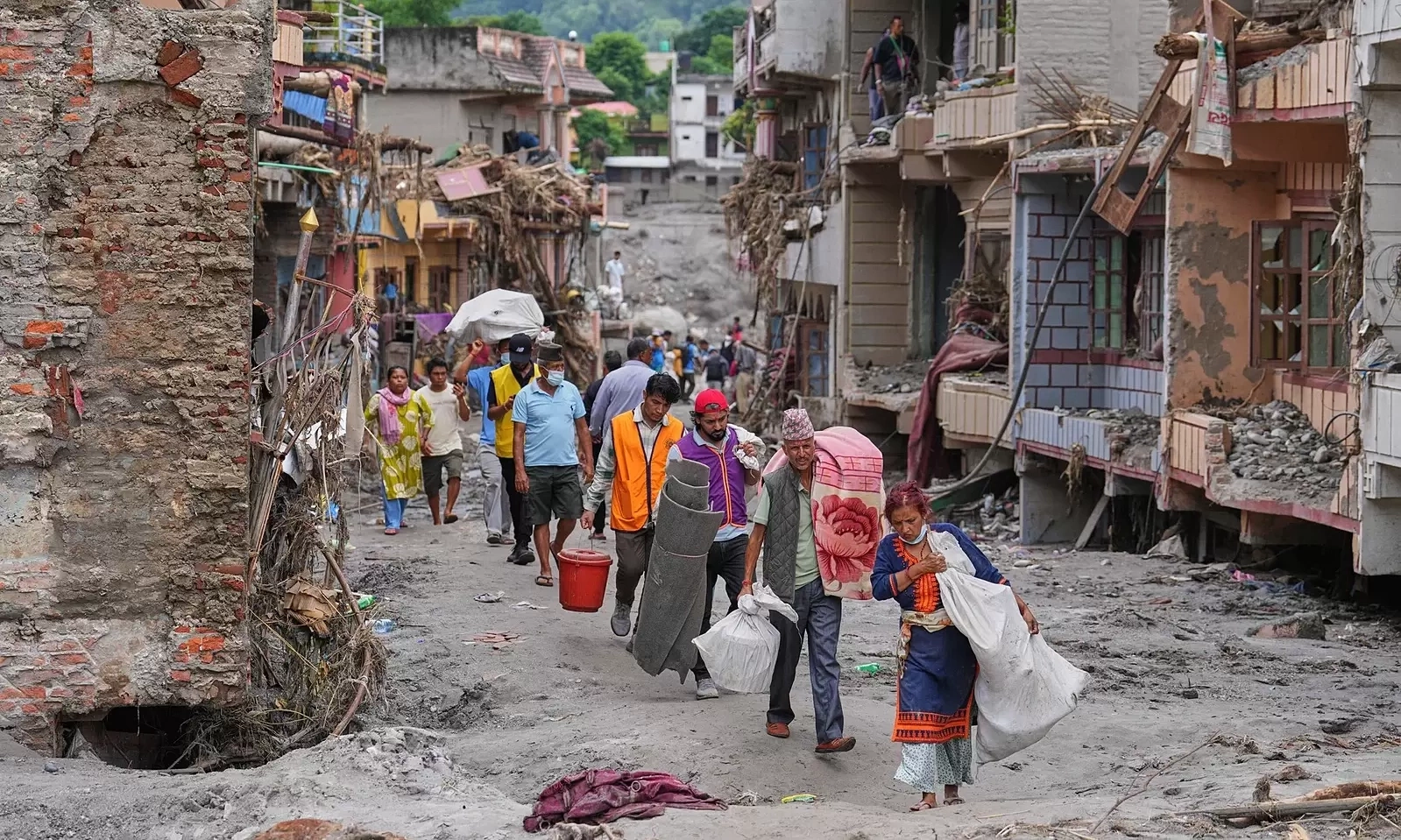 Missing Australian tourist in Nepal flash floods makes surprise call home