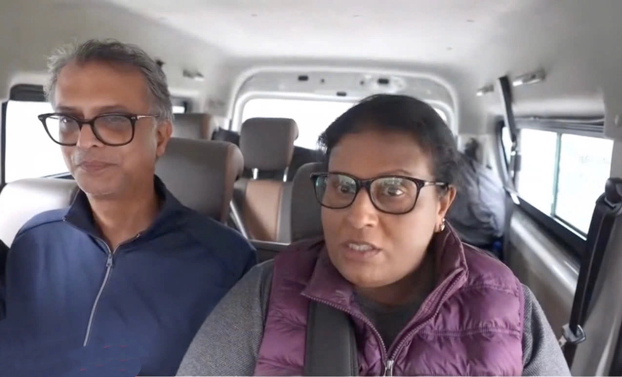 American tourists recount moment rescued from 'tsunami' Nepal floods