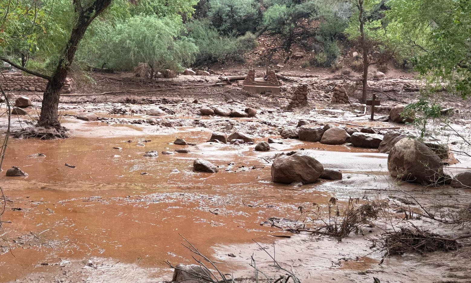 Flash flood devastates Grand Canyon, 15 people missing