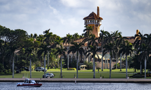 US plans to establish no-fly zone around Trump's resort
