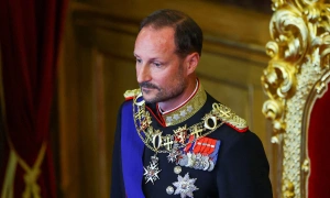 Norway's new monarch takes oath of office