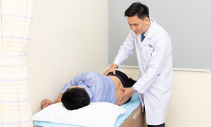 Signs indicating a need for a back pain check-up after the holidays?
