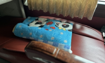 Why you should avoid using shared blankets on passenger buses