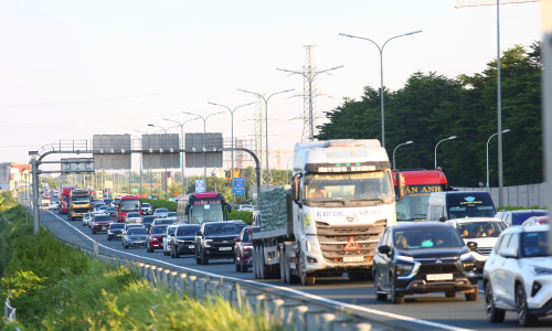 Traffic accidents decreased during the national holiday