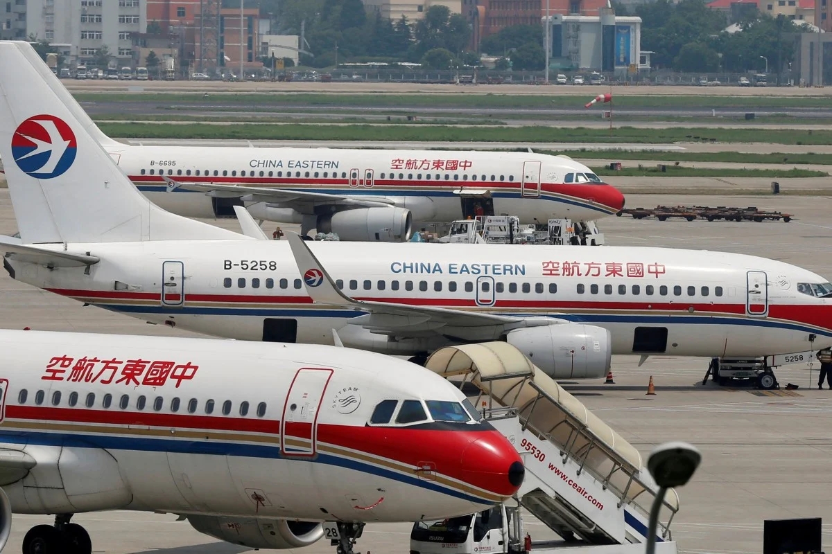 Three major Chinese airlines lose over USD 1.2 billion