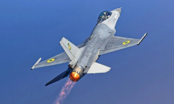 Ukraine's F-16 fleet running out of missiles