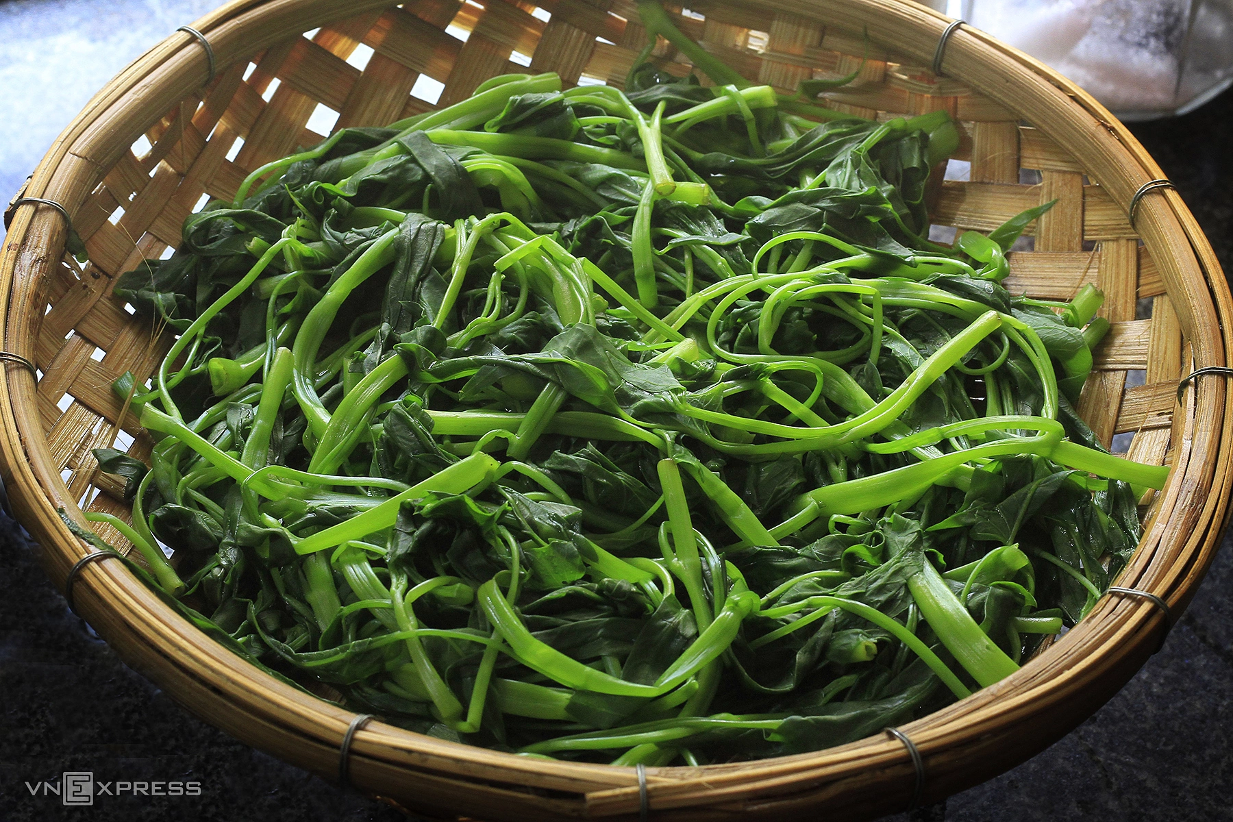 How eating vegetables incorrectly can pose health risks