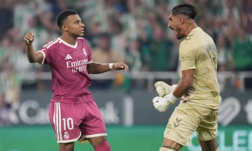 Mbappe misses penalty in Real's defeat