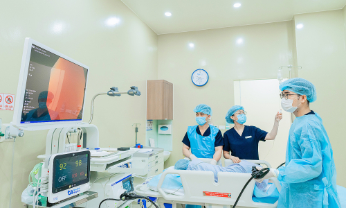 How long does it take for polyps to progress to cancer?