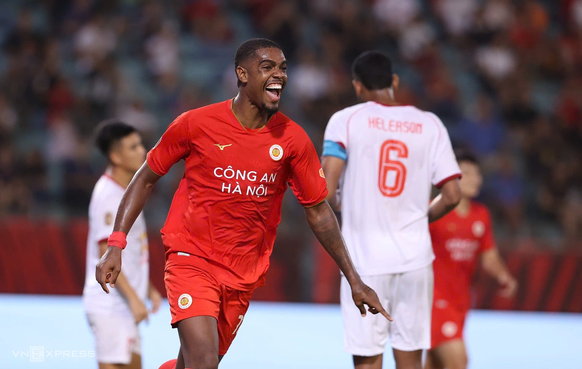 CAHN 2-0 Ha Tinh