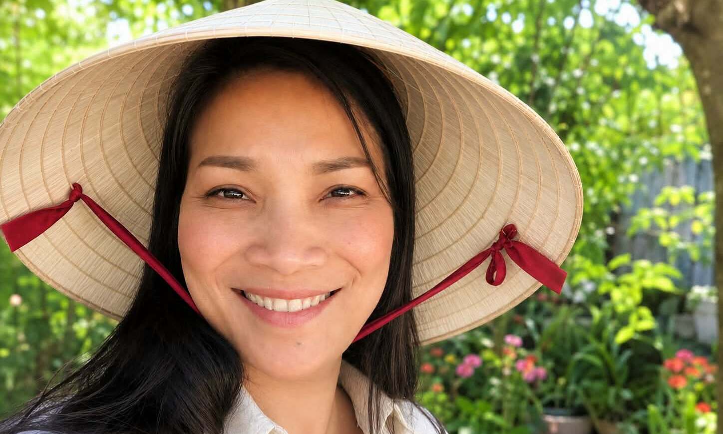 Hong Ngoc finds joy in gardening and raising chickens in the US