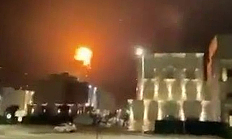 Saudi Arabia hit by 'unprecedented' Houthi attack