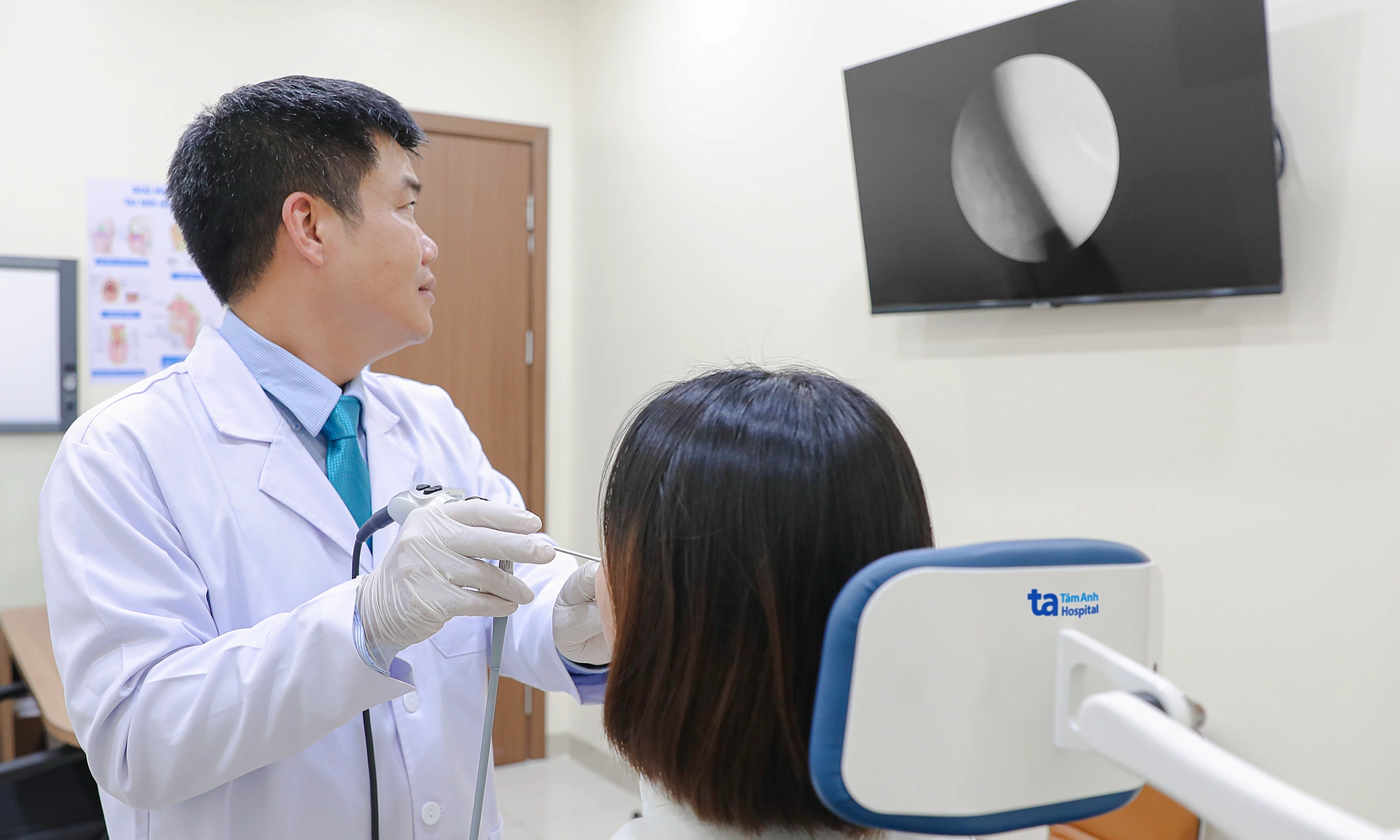 Can nasal sprays cure polyps?