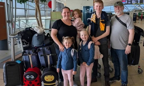Australian family moves to Vietnam to save money for a home
