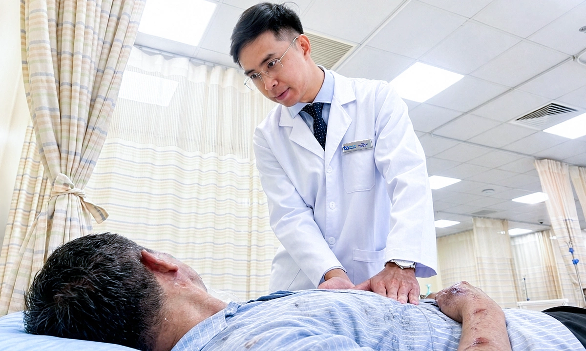 Man with ruptured spleen and kidney saved after traffic accident