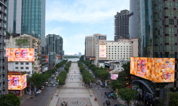 Out-of-home advertising drives online search and shopping