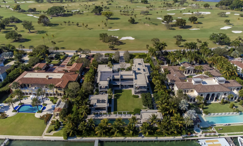Strict regulations on billionaire island