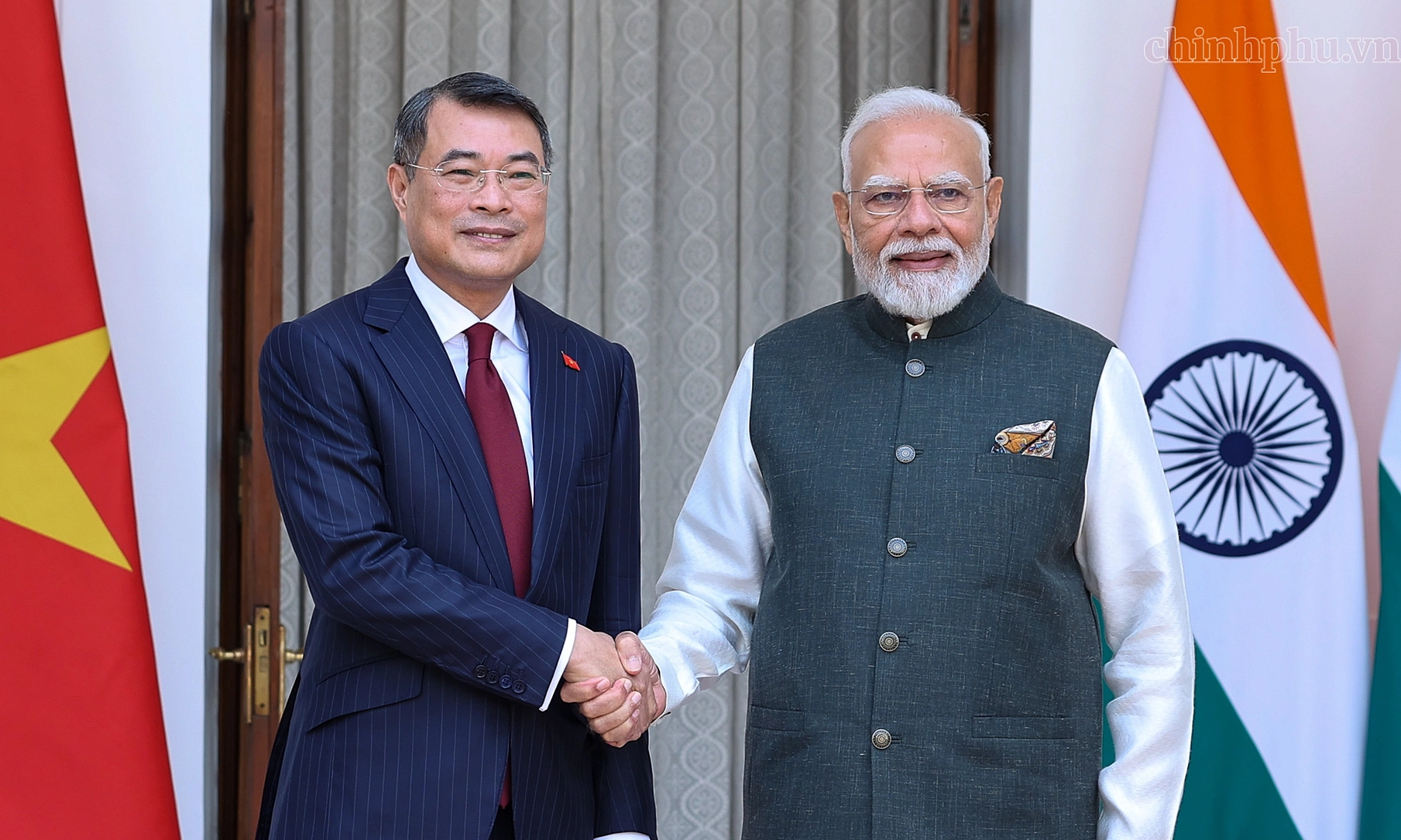 Prime Minister proposes early formation of Vietnam-India technology connection strategy