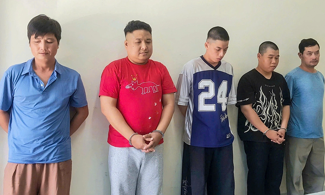 Online ring making fake land use certificates, diplomas dismantled