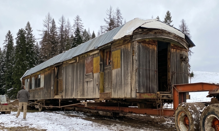 Family transforms century-old train car into a retreat