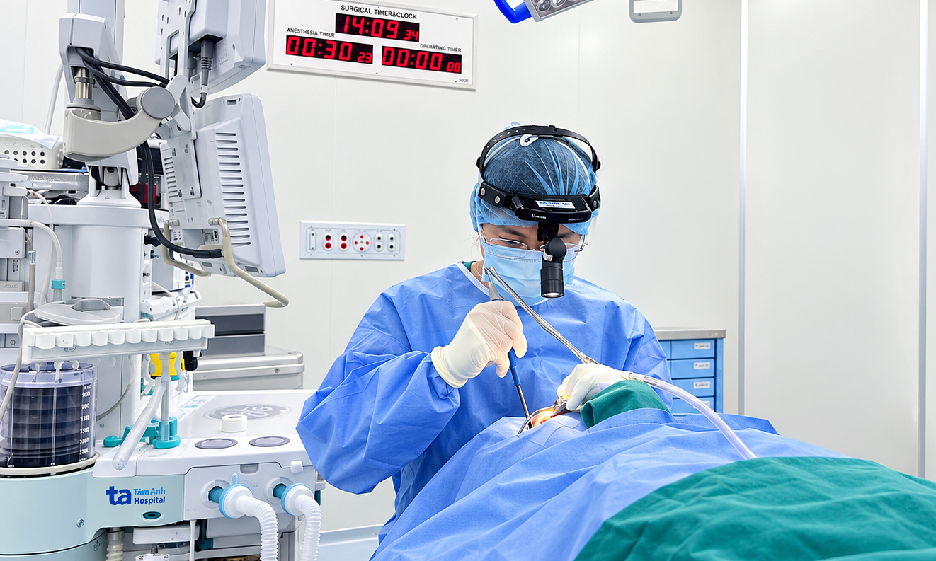 Abnormally long bone causes persistent throat discomfort
