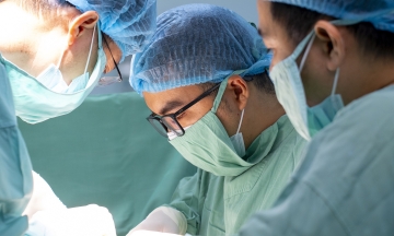 Ovarian tumor weighing nearly 5 kg