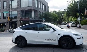Tesla establishes company in Vietnam