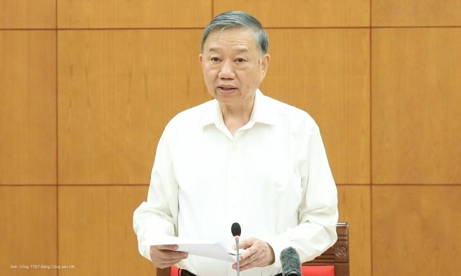 General Secretary, President: Party members must not create business privileges