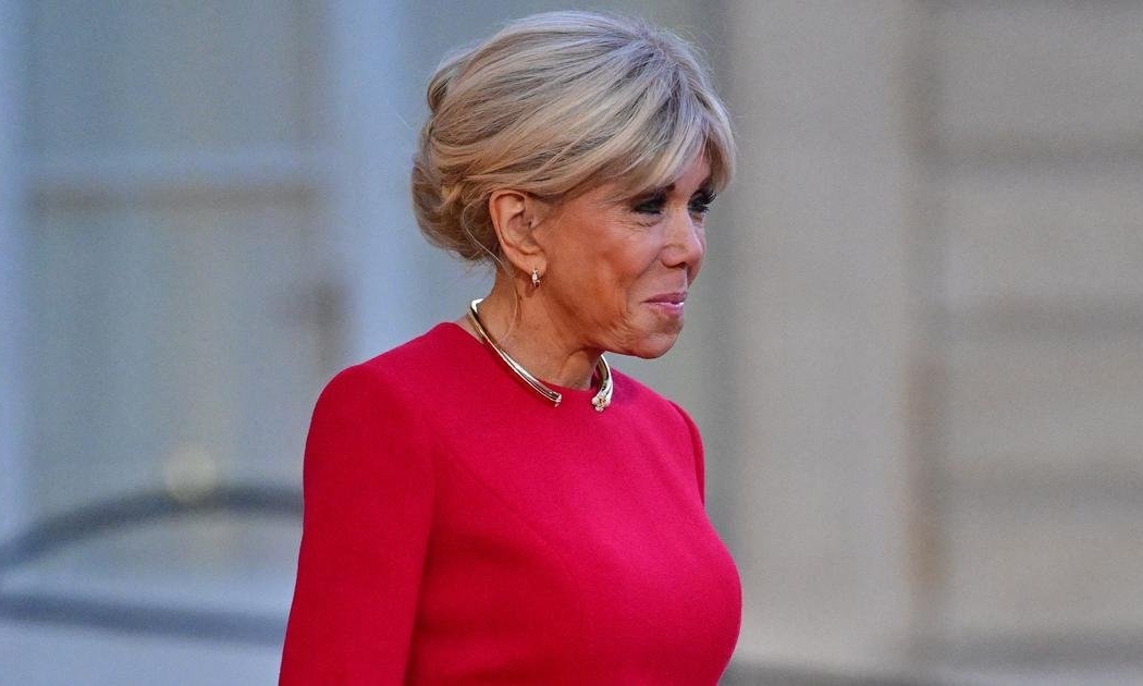 The minimalist style of the French president's wife