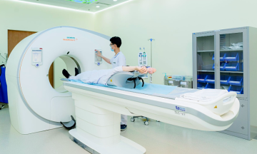 Can a CT scan detect early stroke risk?