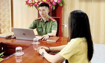 Fined 20 million dong for posting another person's ID card on Facebook