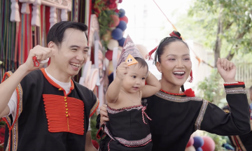 H'Hen Nie hosts over 80 feast tables for daughter's first birthday party