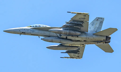 US unveils 'super-secret' air-to-air missile