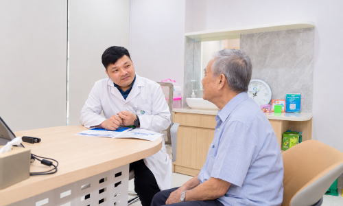 Phuong Dong Asahi supports early detection of elderly dementia
