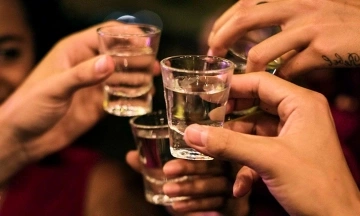 Murder after a drunk man's challenge and curses