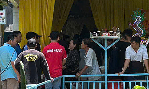 Father and son die on river fish raft