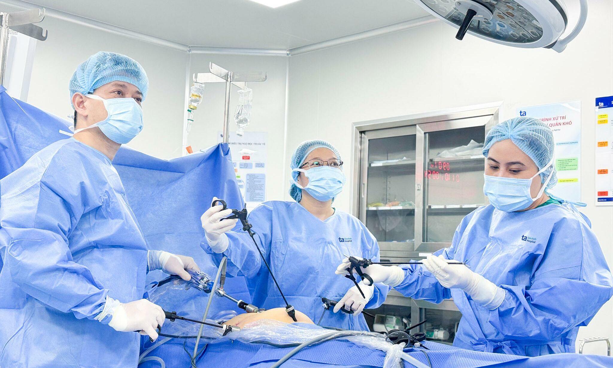 Endoscopic technique moves ovaries out of cancer radiation field