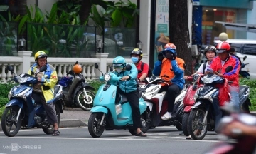 The income spiral: why ride-hailing drivers struggle to leave the profession