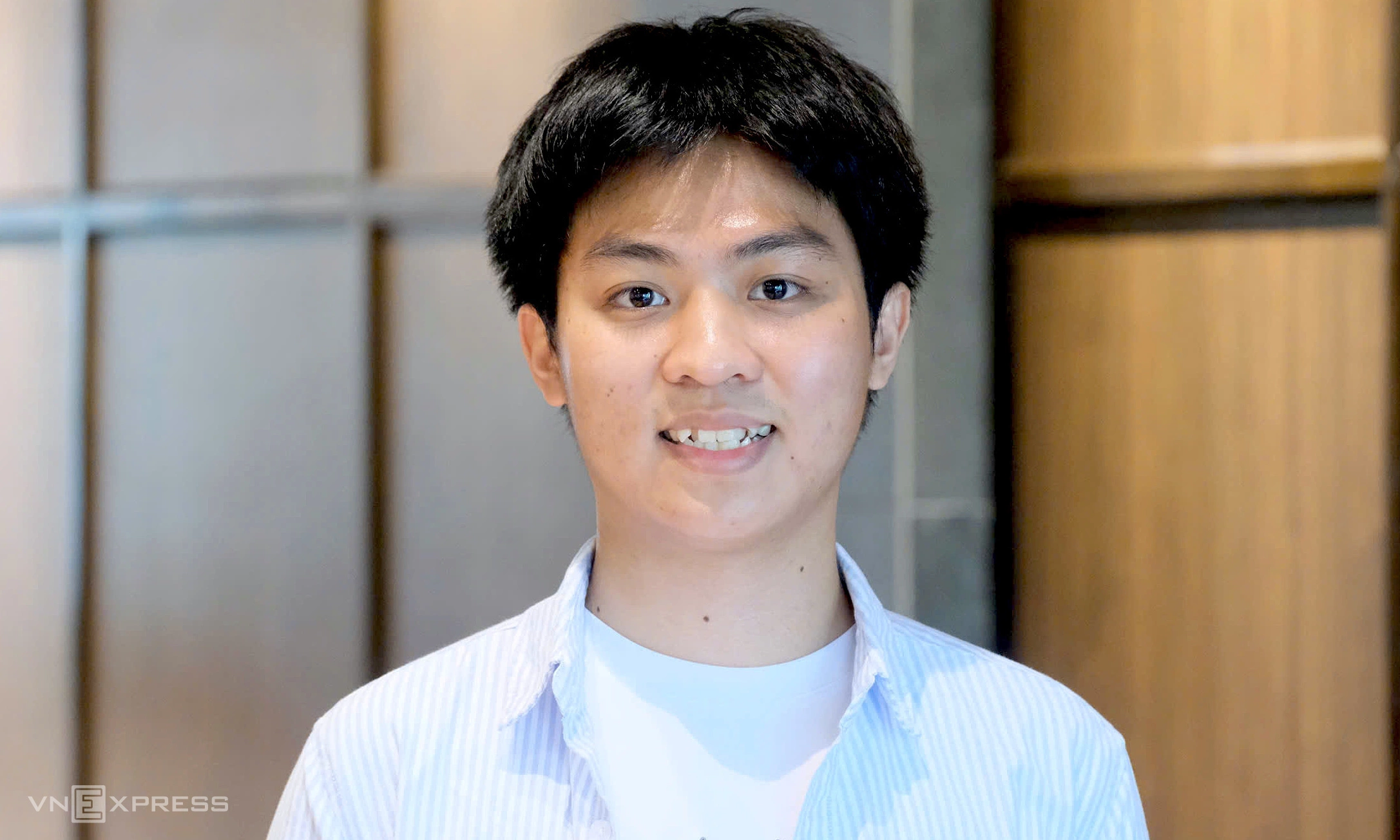 Hanoi University of Science and Technology's 4,0 Valedictorian Earns Two Mechanics Gold Medals