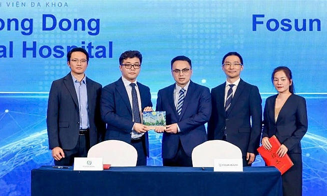 Vietnamese and Chinese doctors collaborate on remote cancer treatment consultations