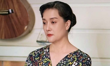 Van Dung's mother role in 'Mua he nam ay' sparks debate