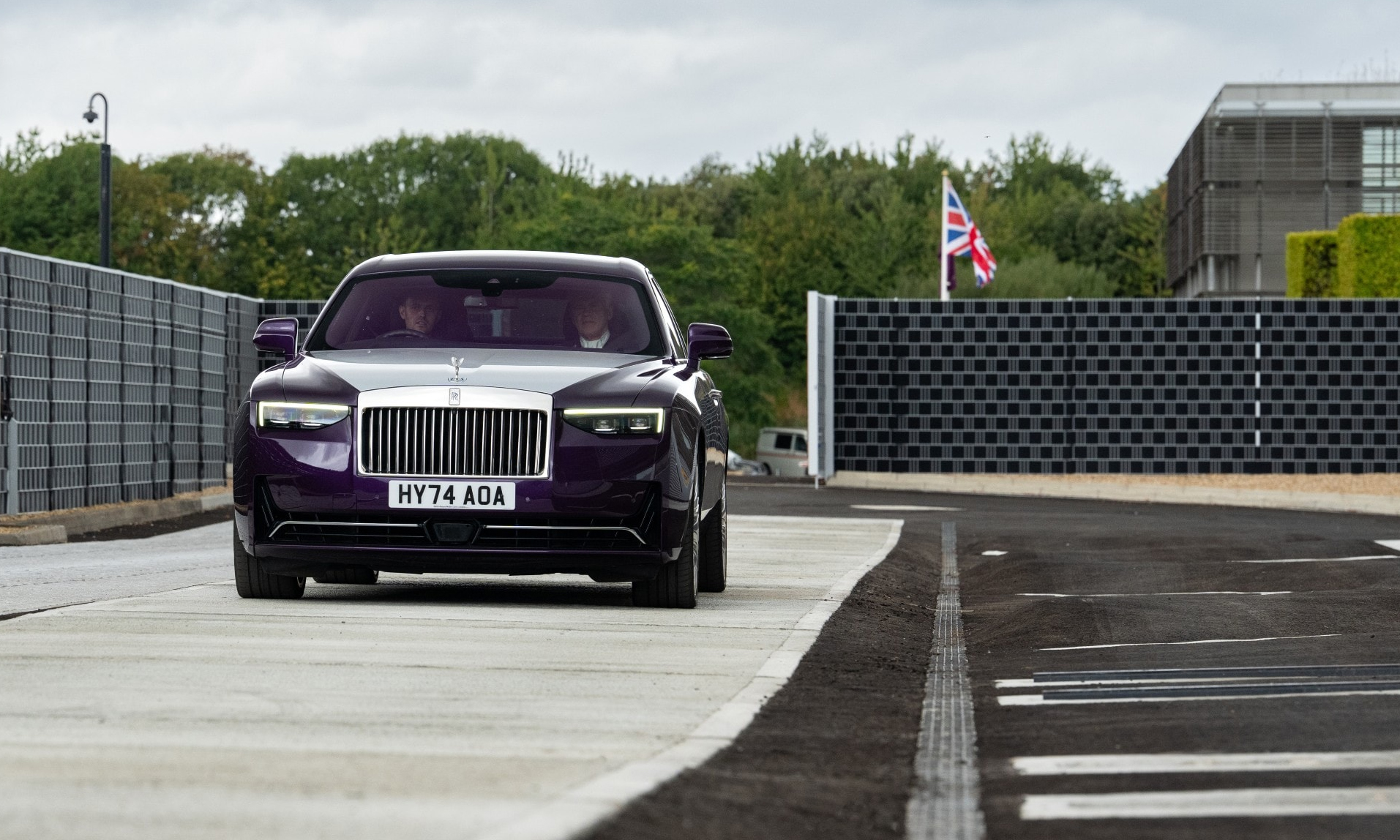 Rolls-Royce builds new test track to eliminate all noise