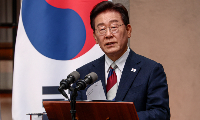 South Korea calls for easing sanctions on North Korea