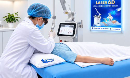 Laser pulses treat birthmark on boy's cheek