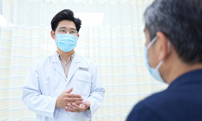 Carotid artery stenosis causes cerebral ischemia