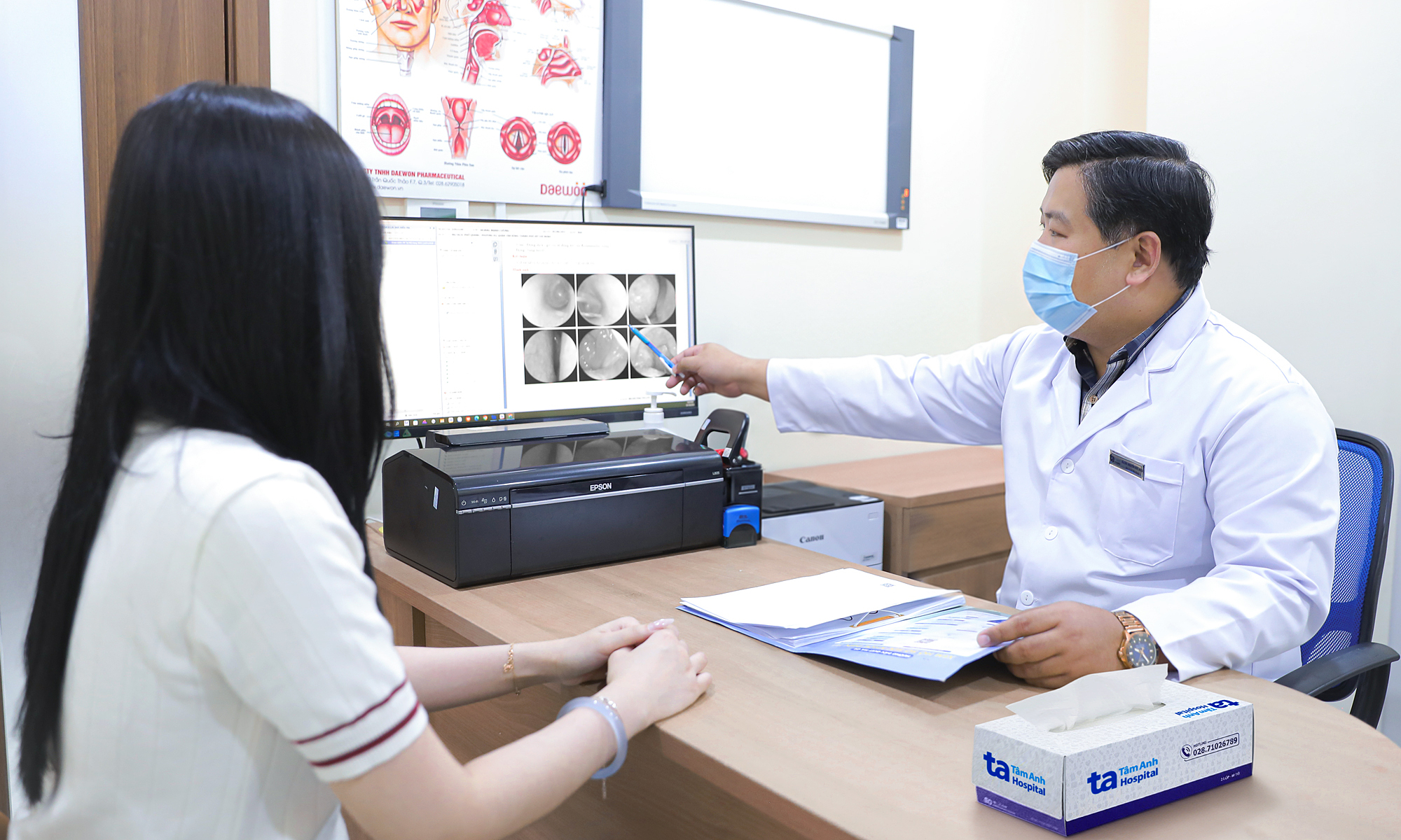 Can pharyngitis resolve on its own?